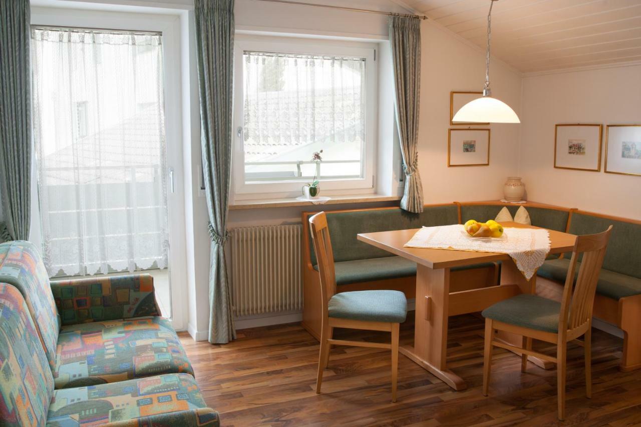 Ferienwohnung Haus Schweitzer Naturns Exterior foto